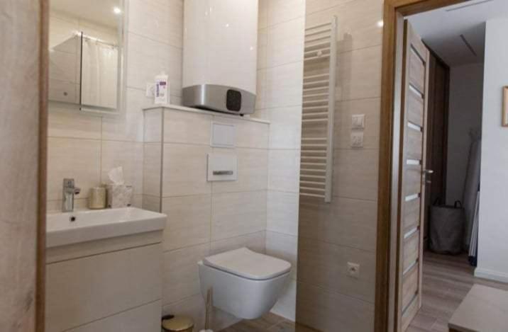 Diamond - Luxusny Apartman Marco Podhájska Buitenkant foto